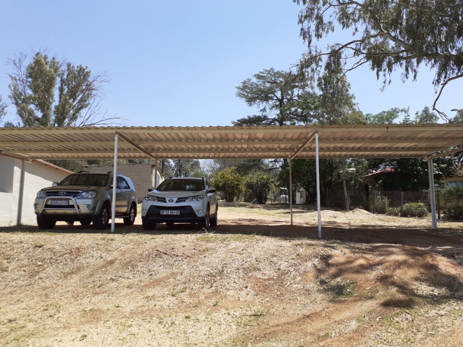 Commercial Property for Sale in Zwartkops Gauteng