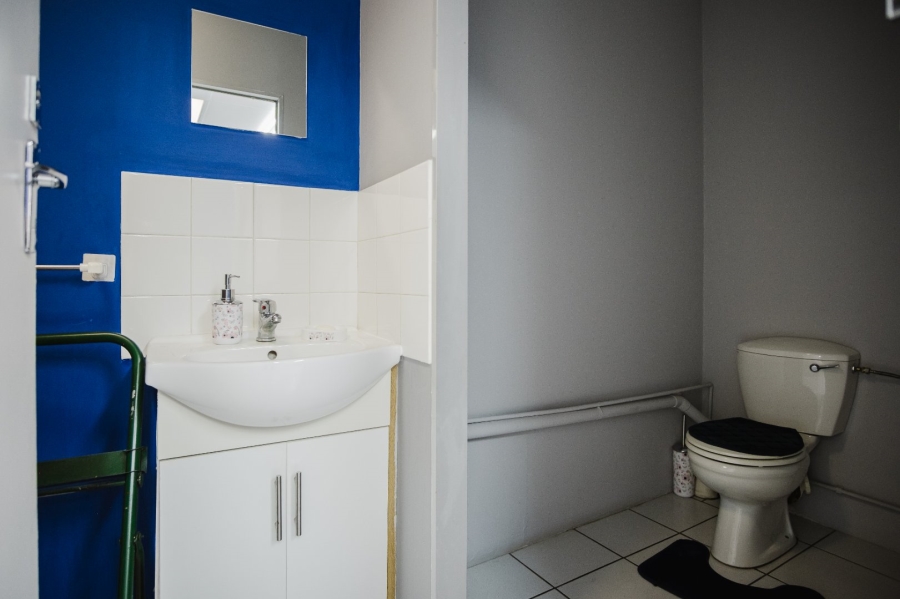 Commercial Property for Sale in Glenanda Gauteng