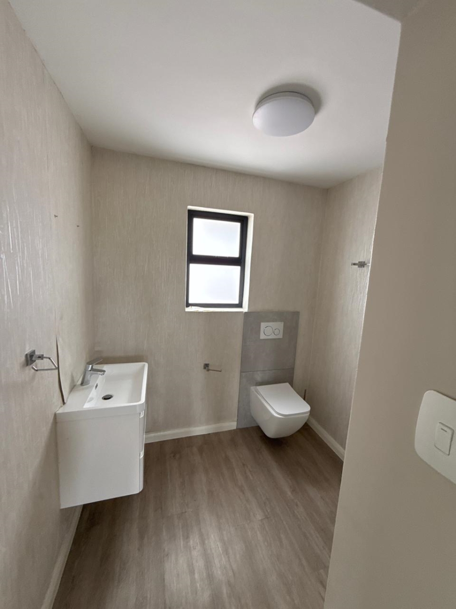 4 Bedroom Property for Sale in Avianto Estates Gauteng