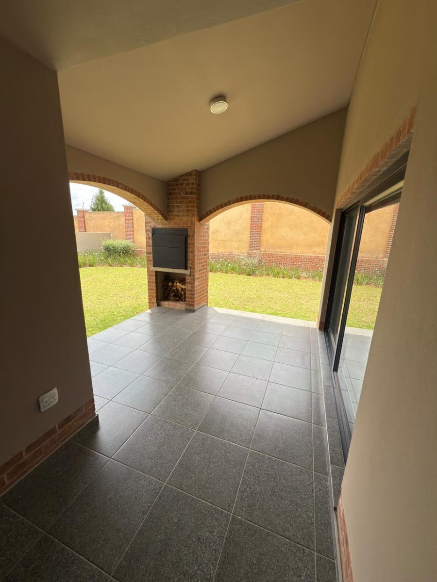 4 Bedroom Property for Sale in Avianto Estates Gauteng