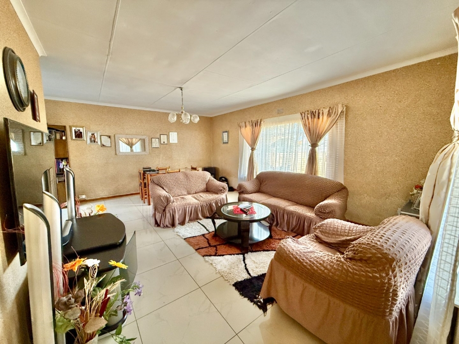3 Bedroom Property for Sale in South Hills Gauteng