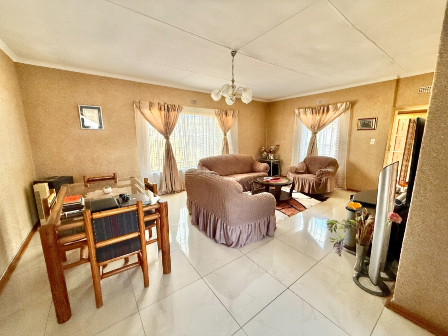 3 Bedroom Property for Sale in South Hills Gauteng