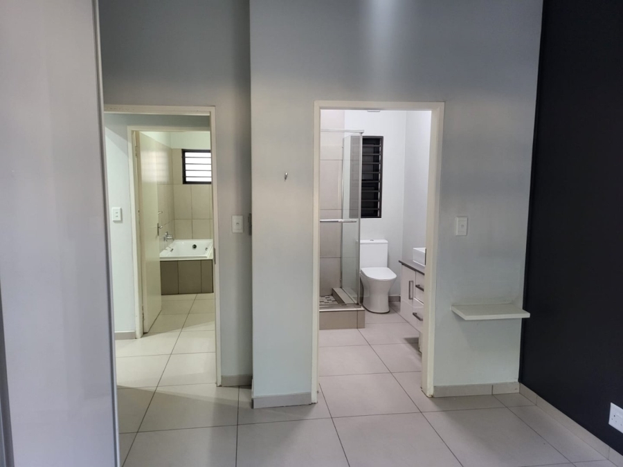 3 Bedroom Property for Sale in North Riding Gauteng