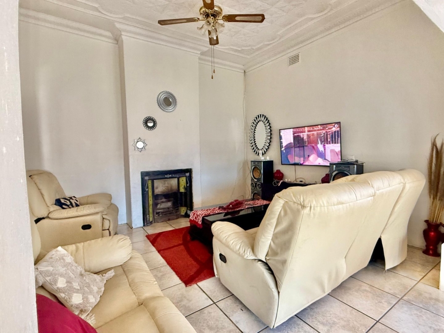 3 Bedroom Property for Sale in Kenilworth Gauteng