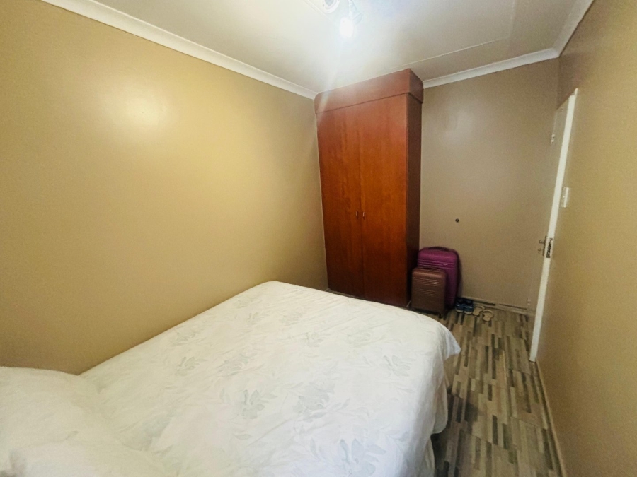 To Let 2 Bedroom Property for Rent in Buccleuch Gauteng
