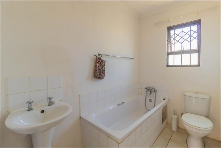 3 Bedroom Property for Sale in Alliance Gauteng