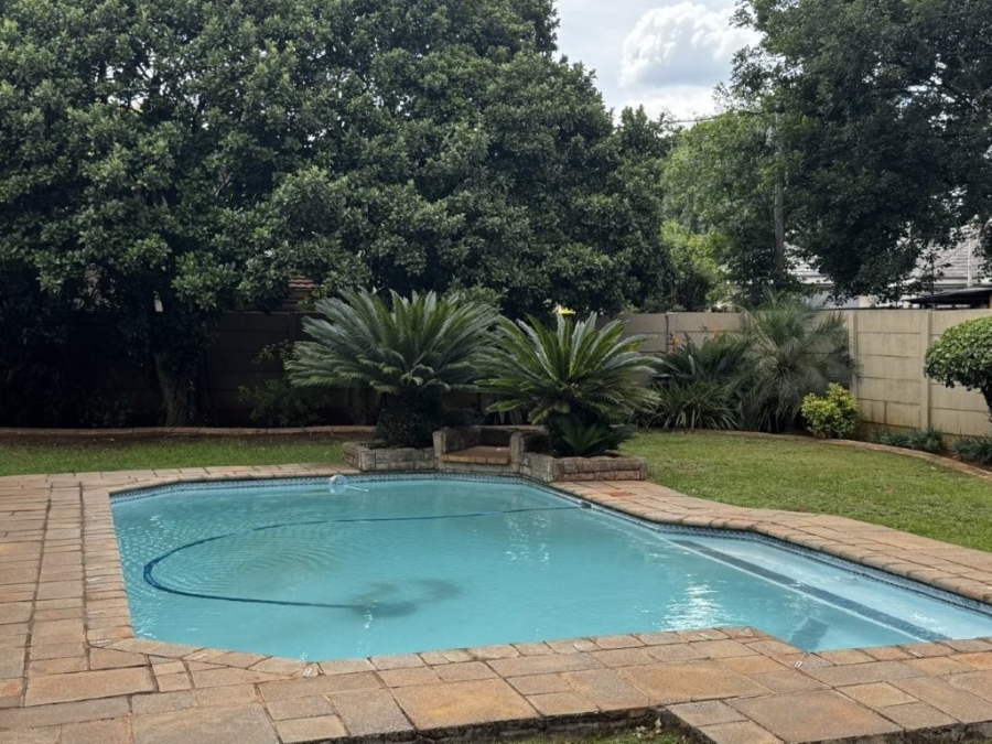 4 Bedroom Property for Sale in Birchleigh Gauteng