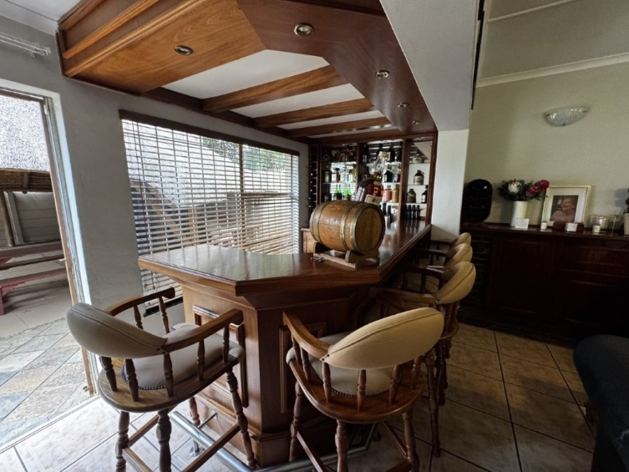 4 Bedroom Property for Sale in Birchleigh Gauteng