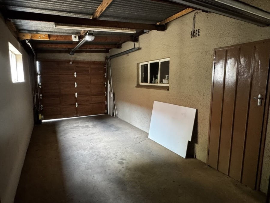 4 Bedroom Property for Sale in Birchleigh Gauteng