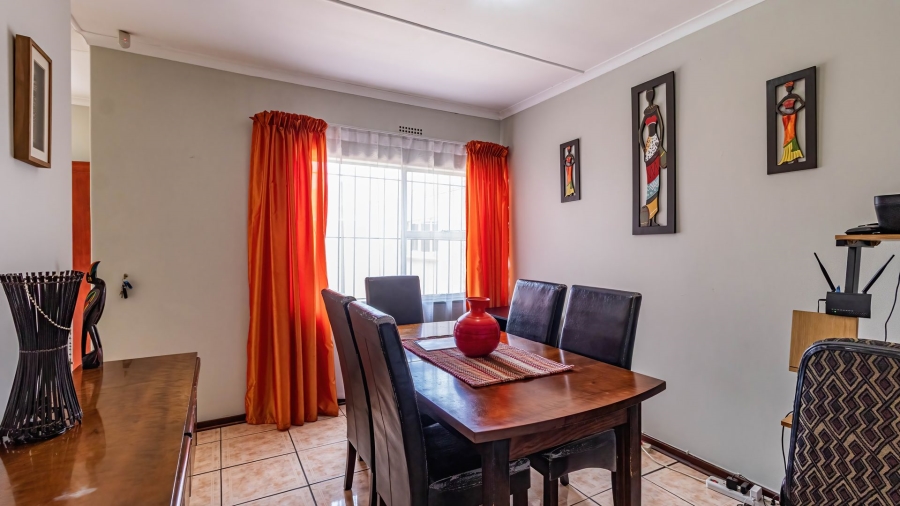 4 Bedroom Property for Sale in Birchleigh Gauteng