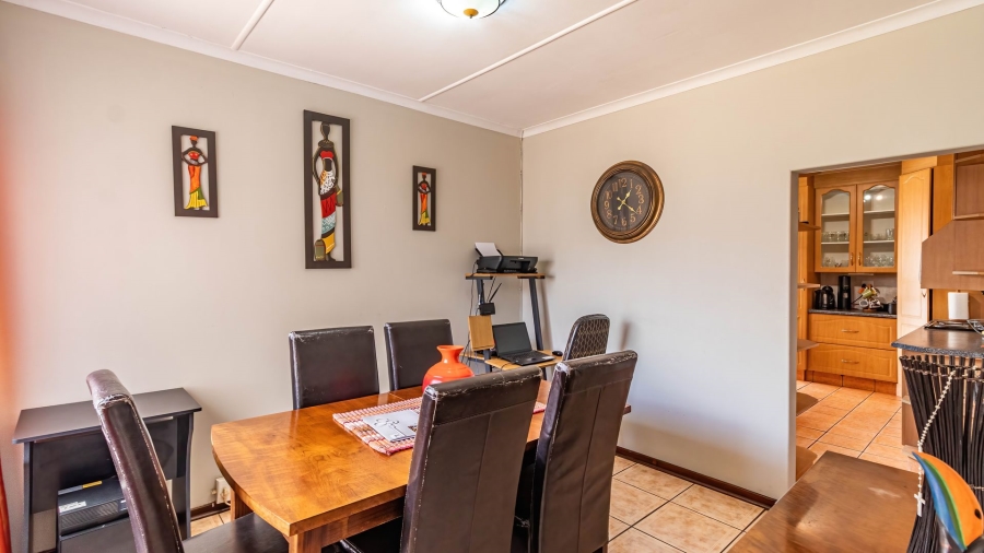 4 Bedroom Property for Sale in Birchleigh Gauteng