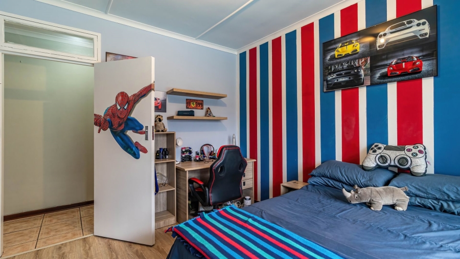 4 Bedroom Property for Sale in Birchleigh Gauteng