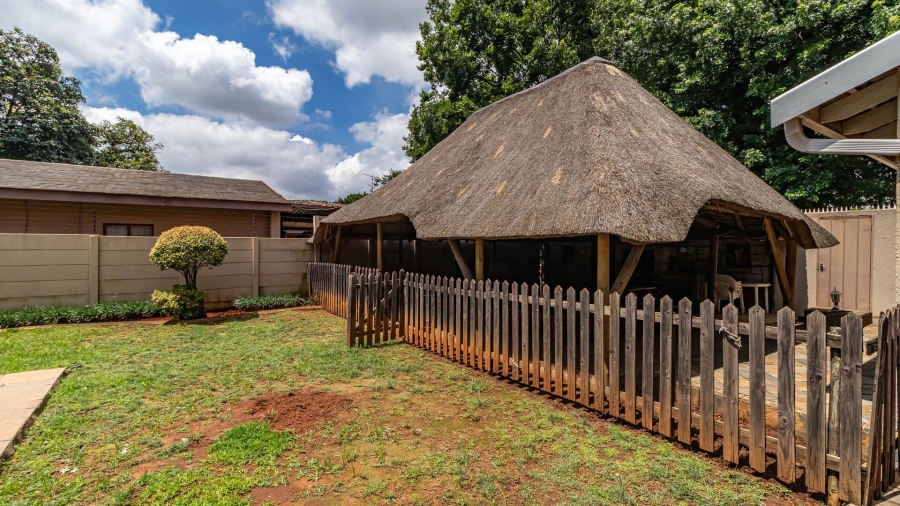 4 Bedroom Property for Sale in Birchleigh Gauteng