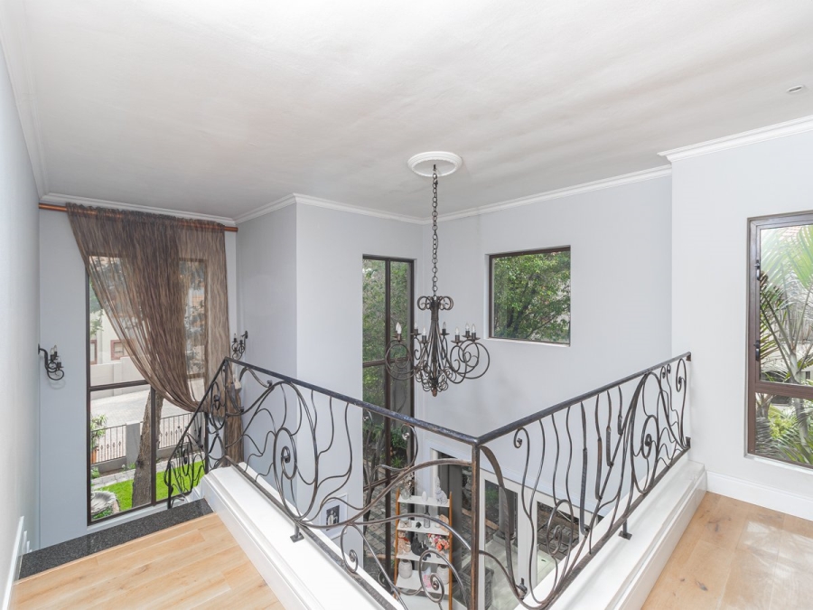 4 Bedroom Property for Sale in Blue Valley Golf Estate Gauteng