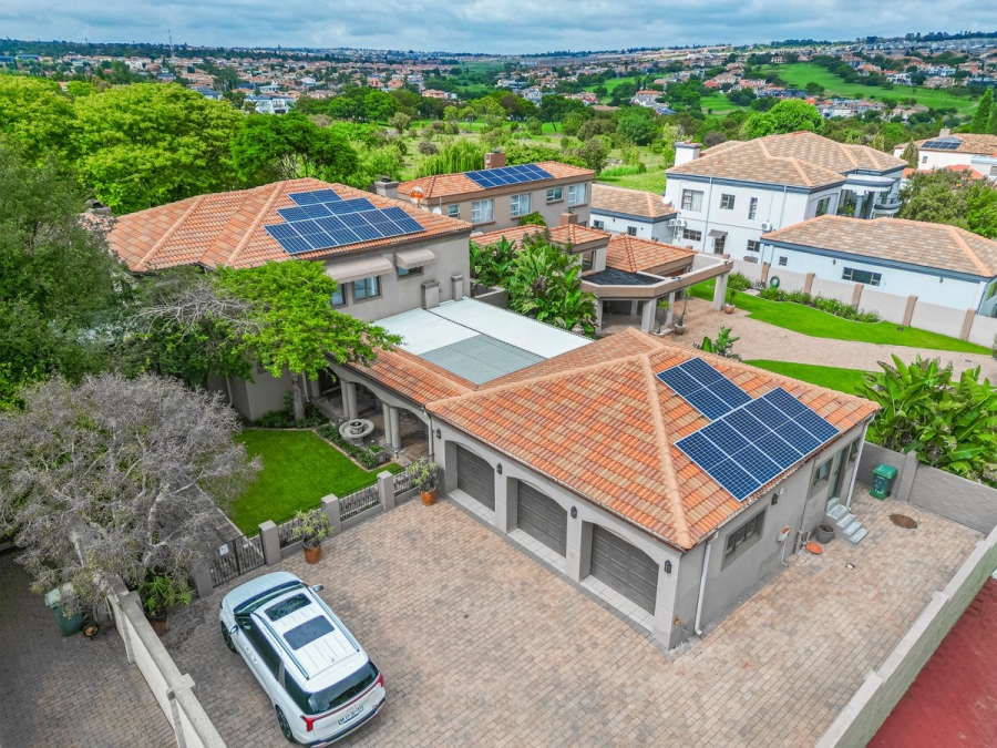 4 Bedroom Property for Sale in Blue Valley Golf Estate Gauteng