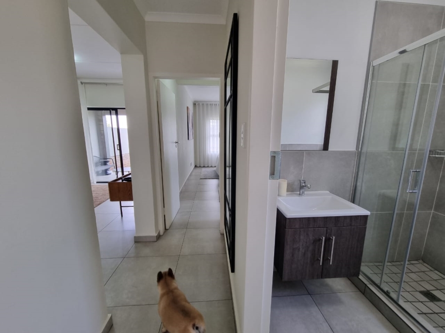 2 Bedroom Property for Sale in Lilianton Gauteng