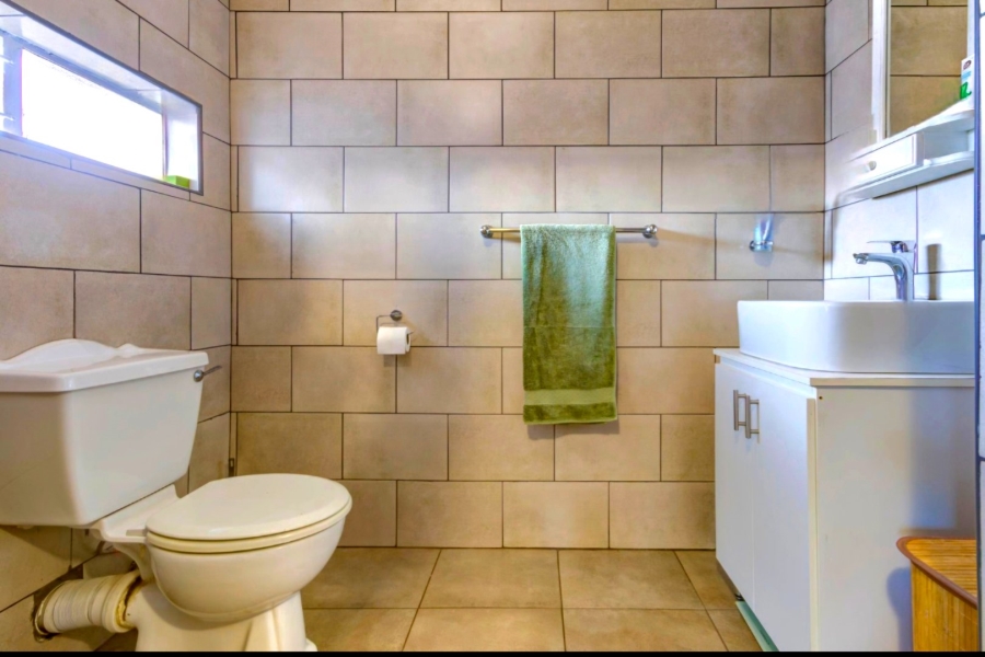 4 Bedroom Property for Sale in Allen Grove Gauteng