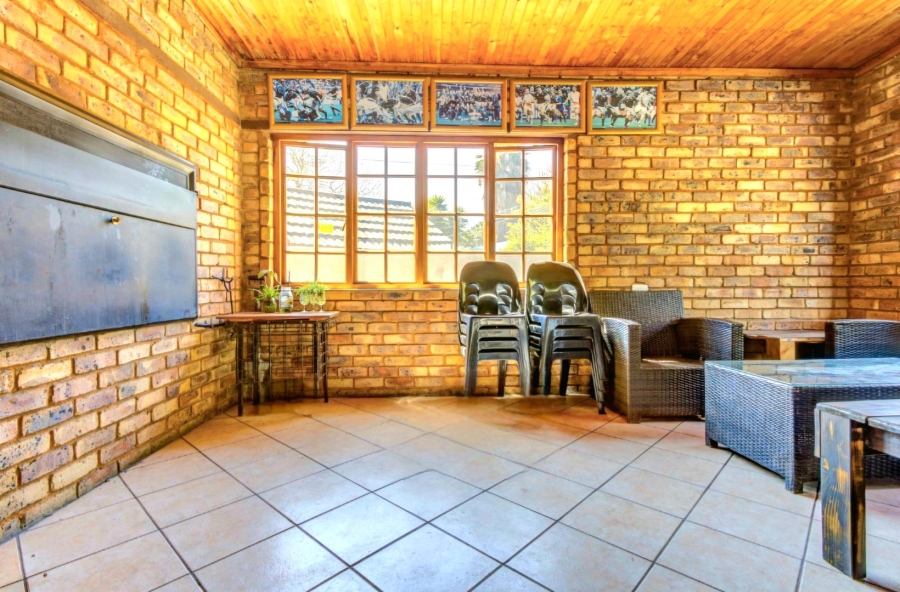 4 Bedroom Property for Sale in Allen Grove Gauteng