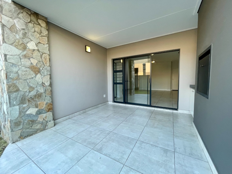 To Let 3 Bedroom Property for Rent in The Polofields Gauteng