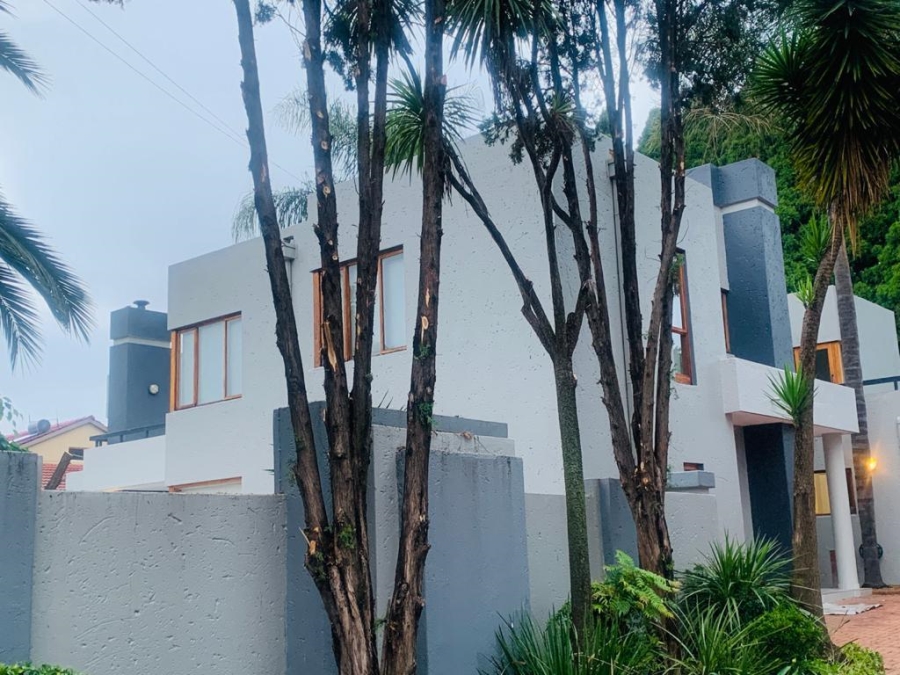 4 Bedroom Property for Sale in Bedfordview Gauteng