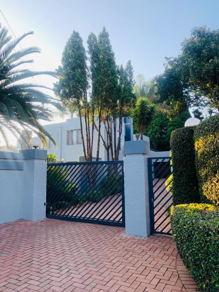 4 Bedroom Property for Sale in Bedfordview Gauteng