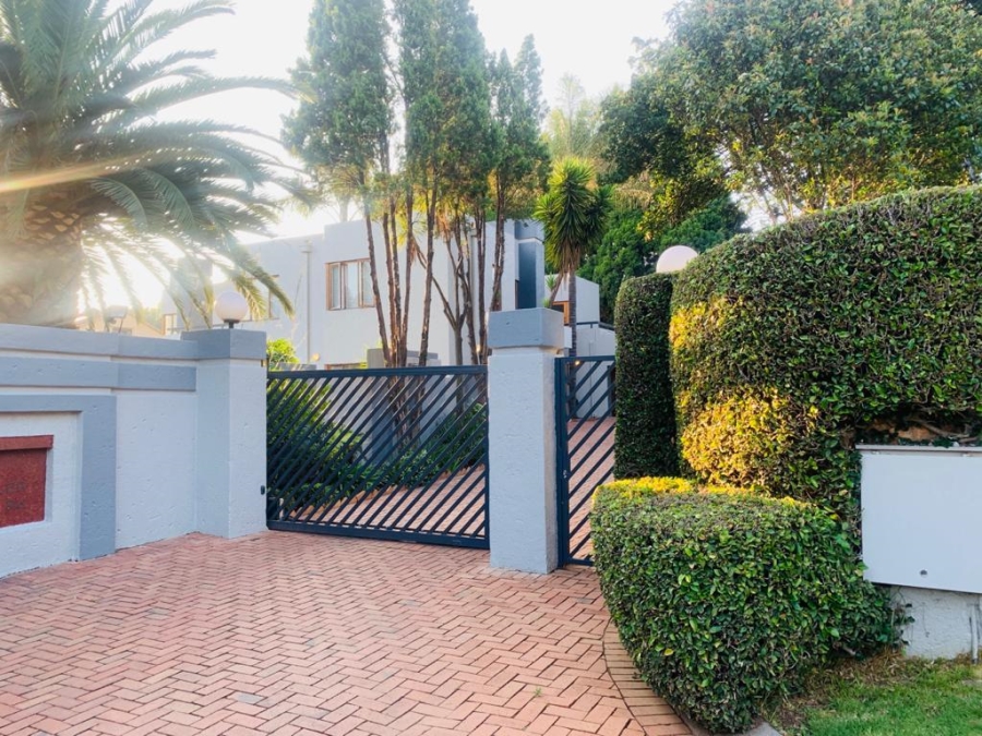 4 Bedroom Property for Sale in Bedfordview Gauteng