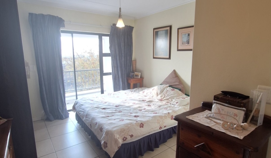 2 Bedroom Property for Sale in Greenstone Crest Gauteng