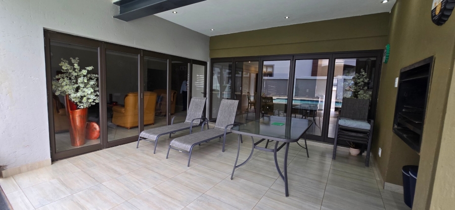 To Let 5 Bedroom Property for Rent in Aspen Hills Gauteng