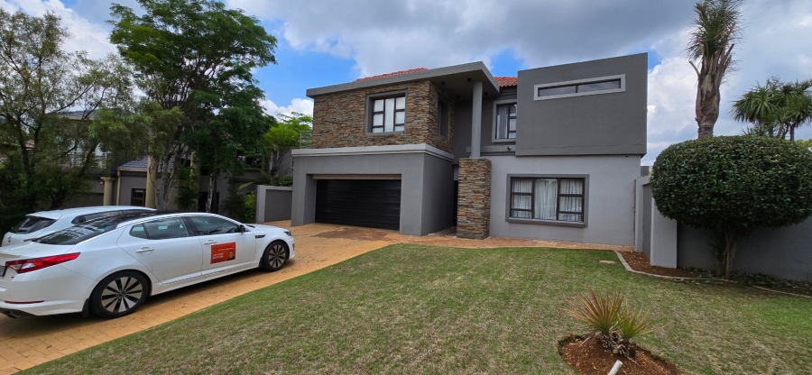To Let 5 Bedroom Property for Rent in Aspen Hills Gauteng