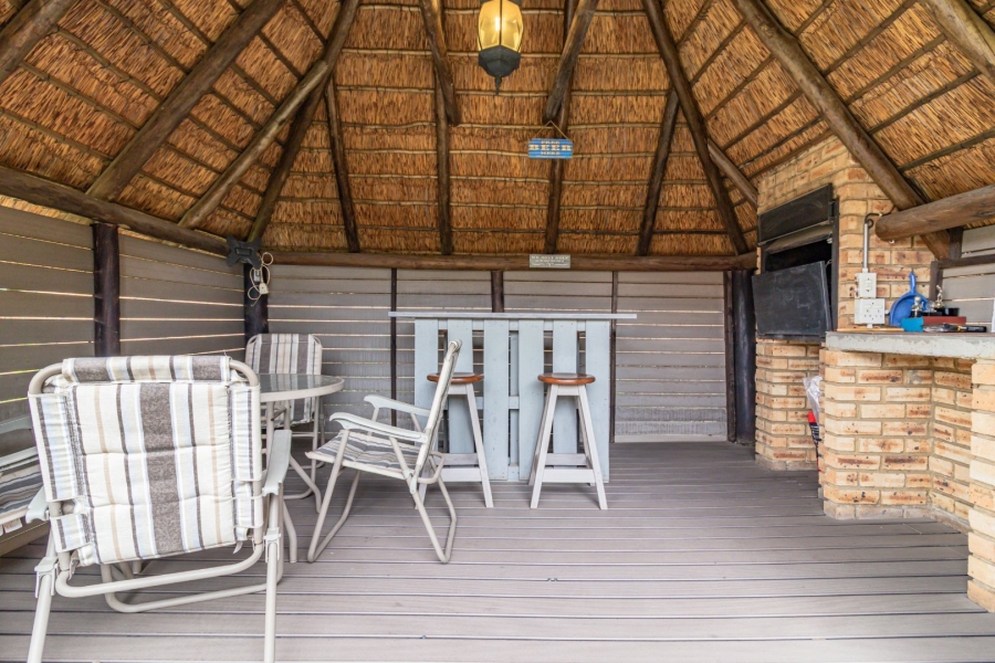 2 Bedroom Property for Sale in Wilgeheuwel Gauteng