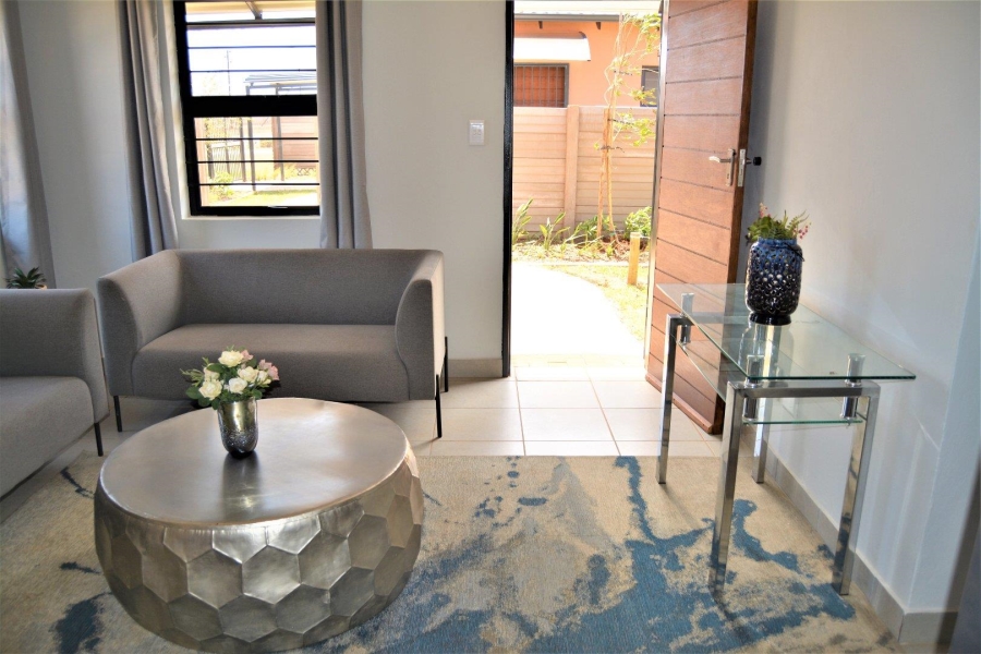 2 Bedroom Property for Sale in Protea Glen Gauteng