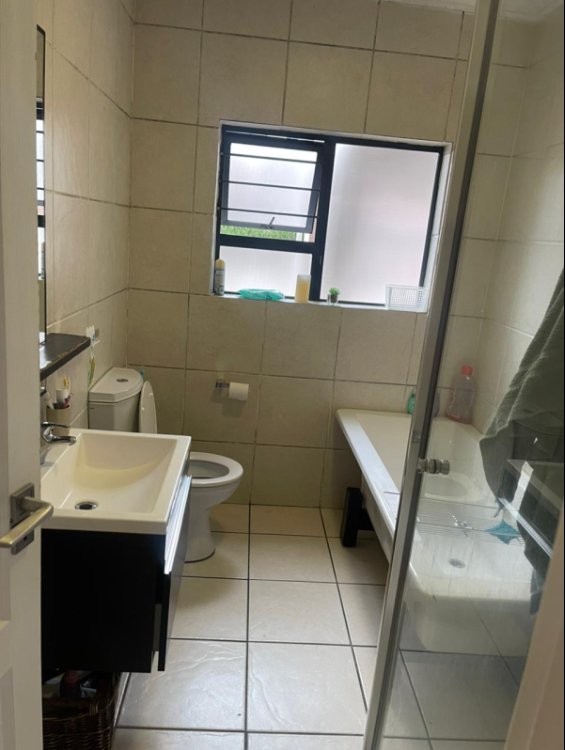 3 Bedroom Property for Sale in Greenstone Gate Gauteng