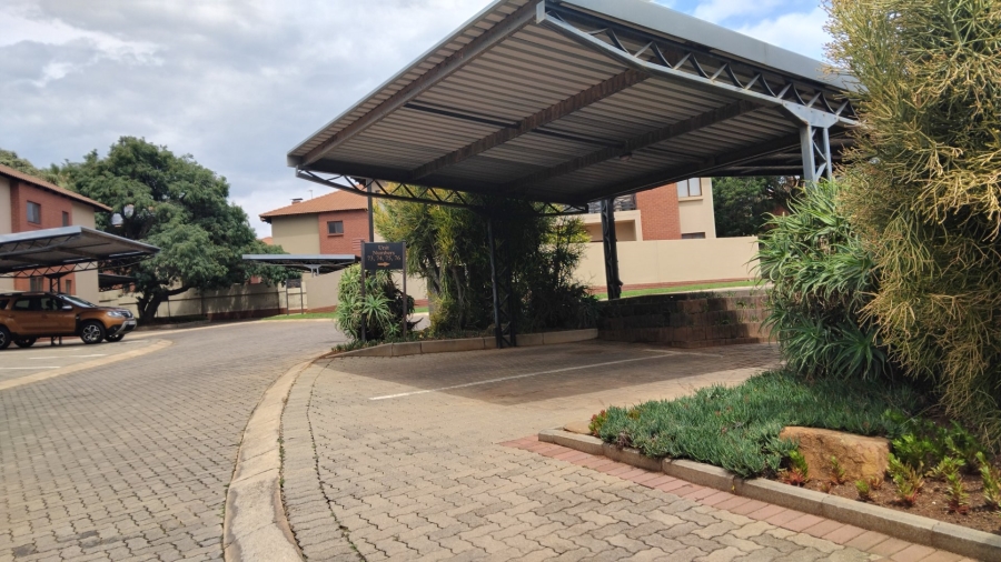 2 Bedroom Property for Sale in Pretorius Park Gauteng