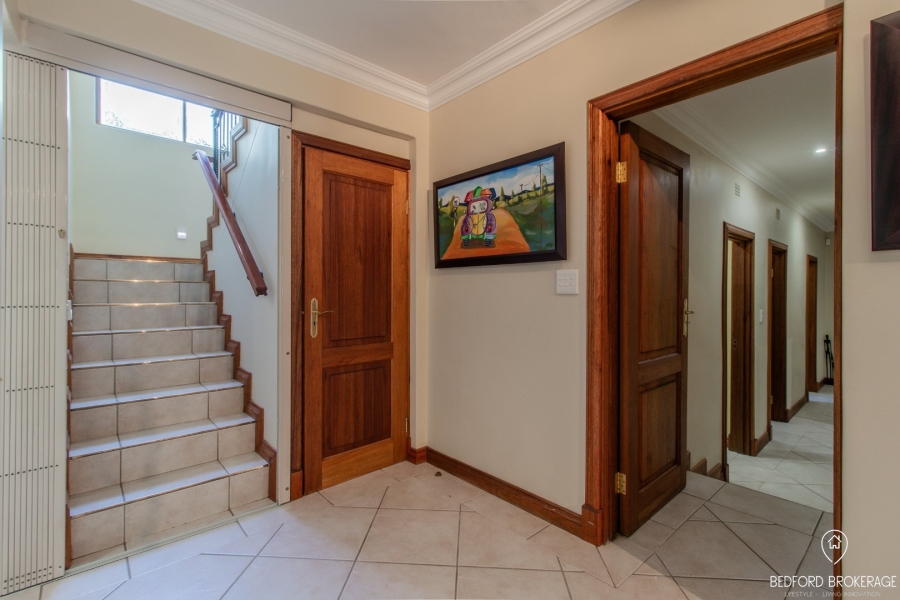 6 Bedroom Property for Sale in Bedfordview Gauteng