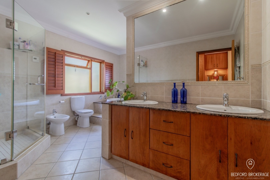 6 Bedroom Property for Sale in Bedfordview Gauteng