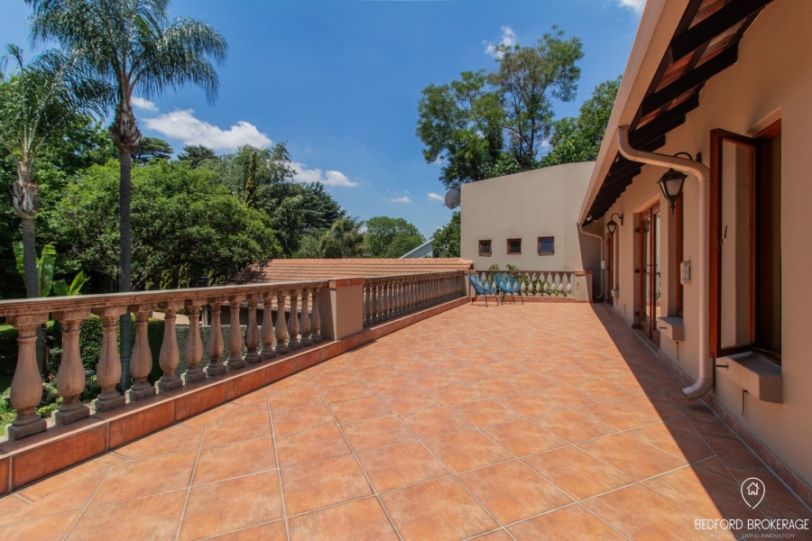 6 Bedroom Property for Sale in Bedfordview Gauteng