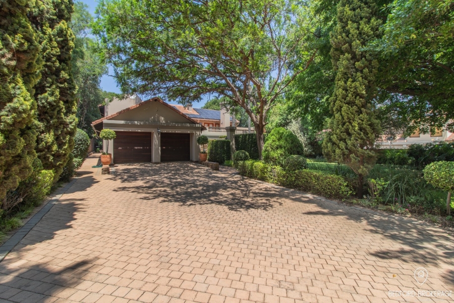 6 Bedroom Property for Sale in Bedfordview Gauteng
