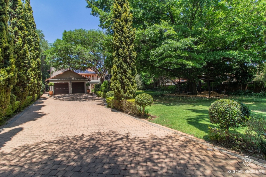 6 Bedroom Property for Sale in Bedfordview Gauteng