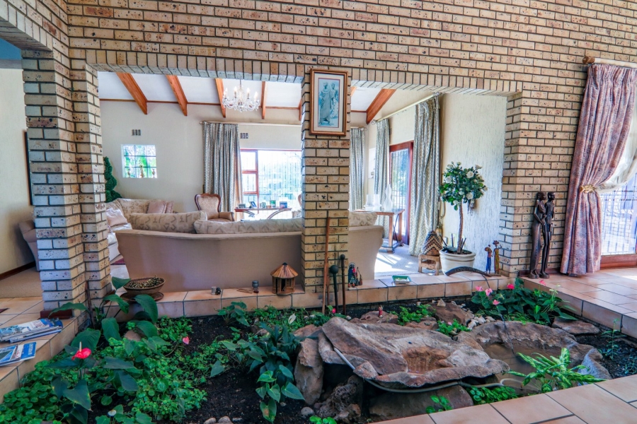 4 Bedroom Property for Sale in Randjesfontein A H Gauteng