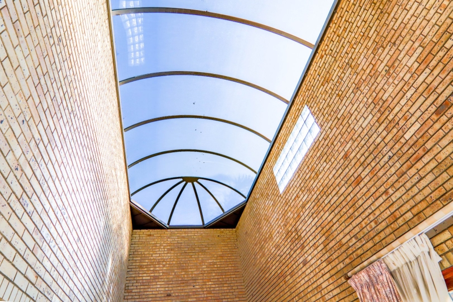 4 Bedroom Property for Sale in Randjesfontein A H Gauteng