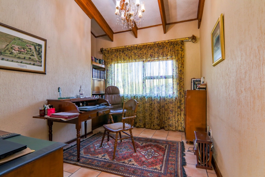 4 Bedroom Property for Sale in Randjesfontein A H Gauteng