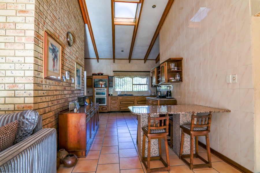 4 Bedroom Property for Sale in Randjesfontein A H Gauteng