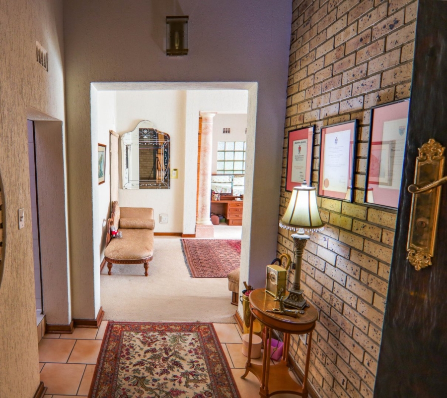 4 Bedroom Property for Sale in Randjesfontein A H Gauteng