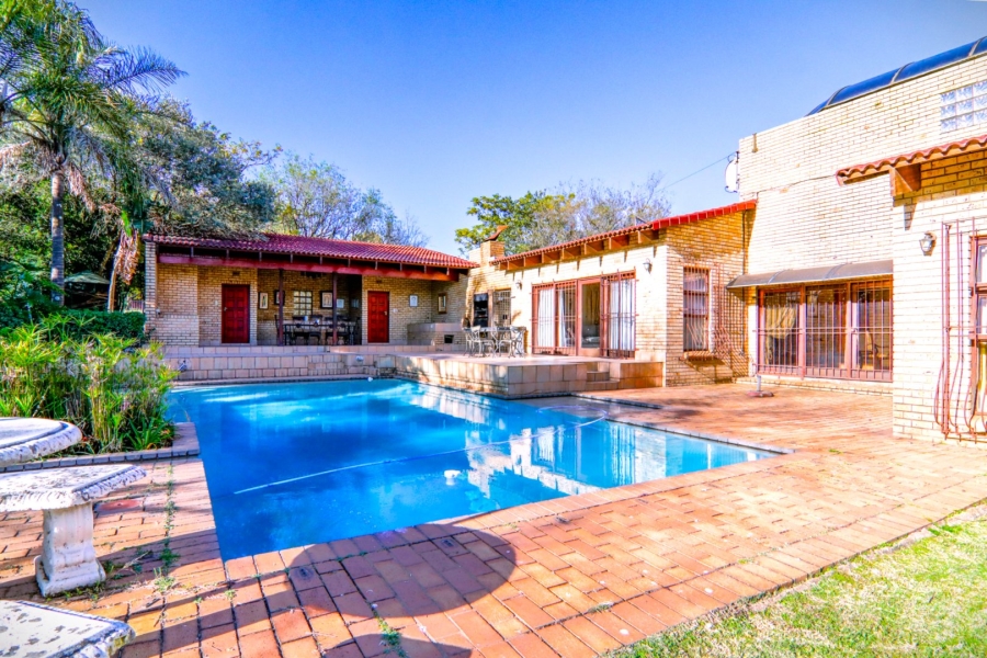 4 Bedroom Property for Sale in Randjesfontein A H Gauteng