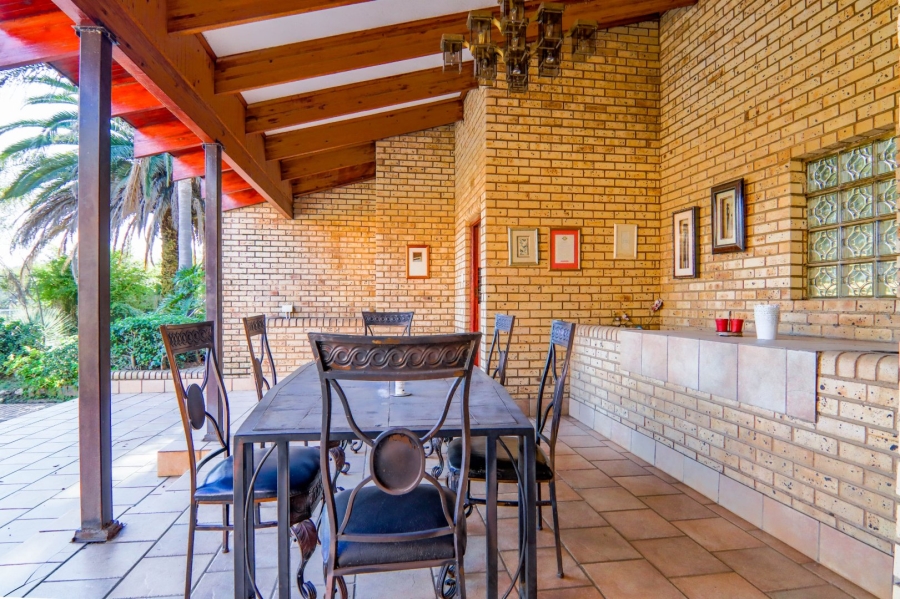 4 Bedroom Property for Sale in Randjesfontein A H Gauteng