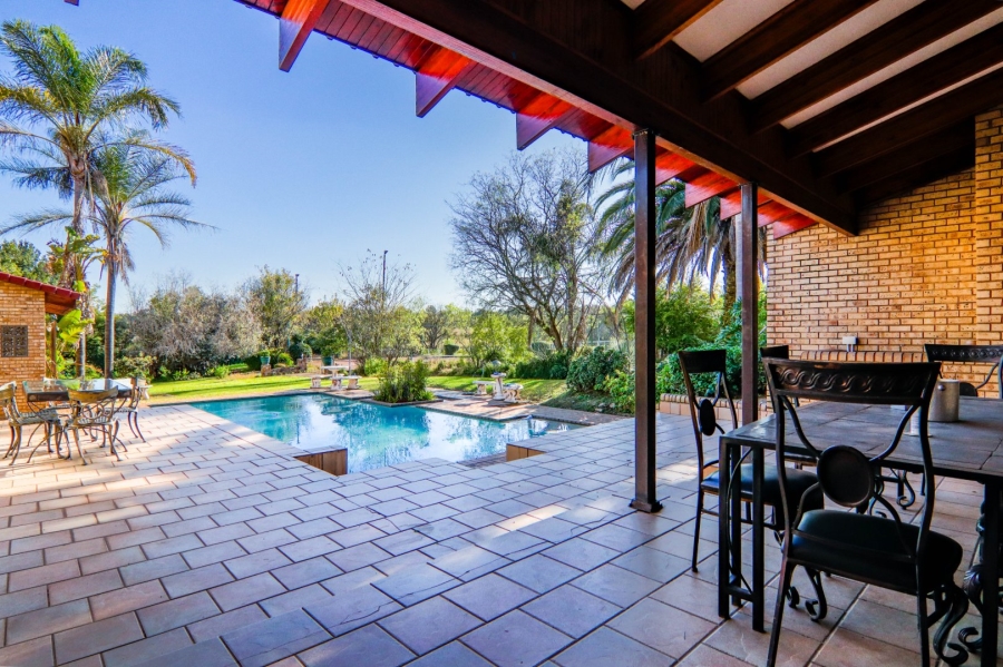 4 Bedroom Property for Sale in Randjesfontein A H Gauteng