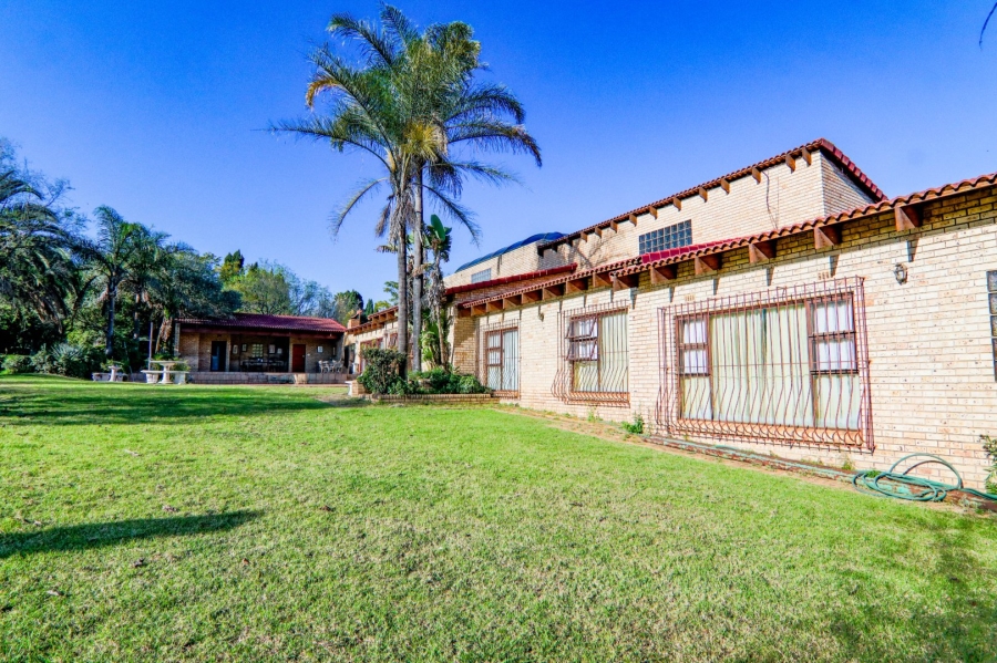 4 Bedroom Property for Sale in Randjesfontein A H Gauteng