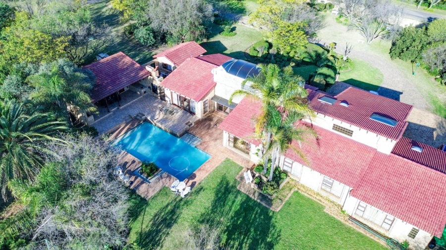 4 Bedroom Property for Sale in Randjesfontein A H Gauteng