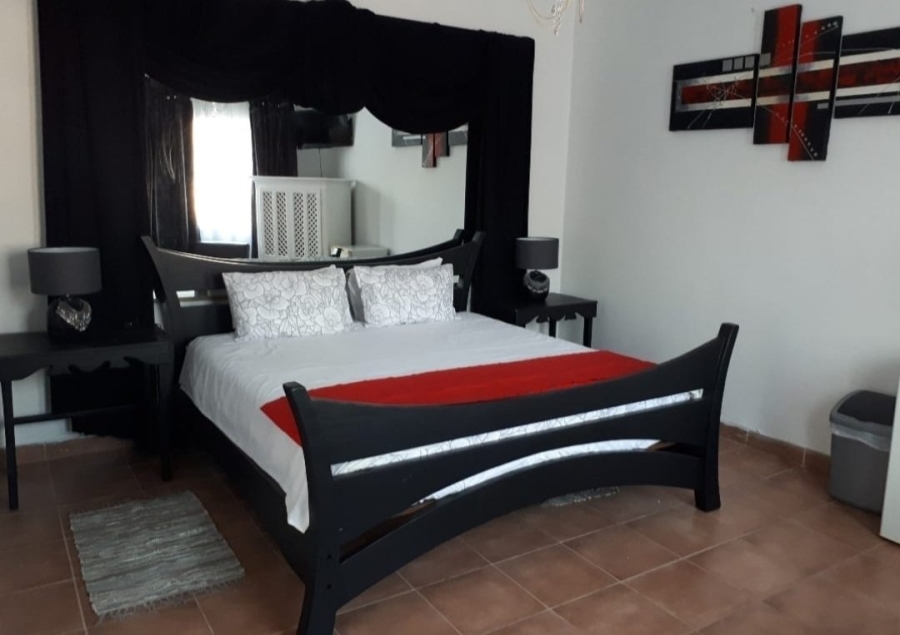 8 Bedroom Property for Sale in Northmead Gauteng