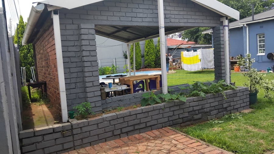 8 Bedroom Property for Sale in Northmead Gauteng